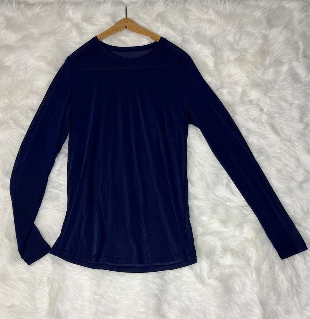 lululemon athletica mesh long sleeve